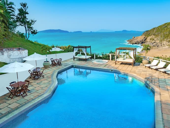 Apa Pau Brasil, Primary image