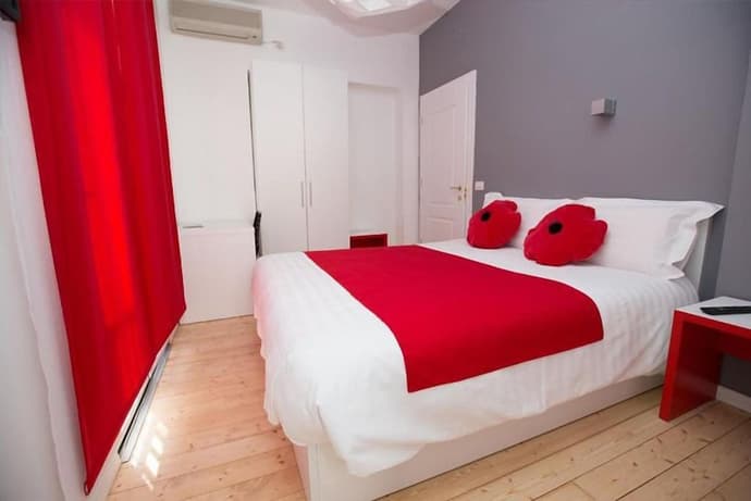 Hotel Liqeni, Primary image