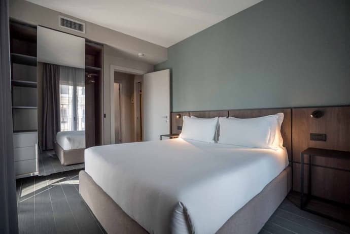 Be Mate Via Tivoli, Primary image