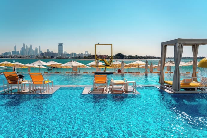 C Central Resort the Palm, Primary image