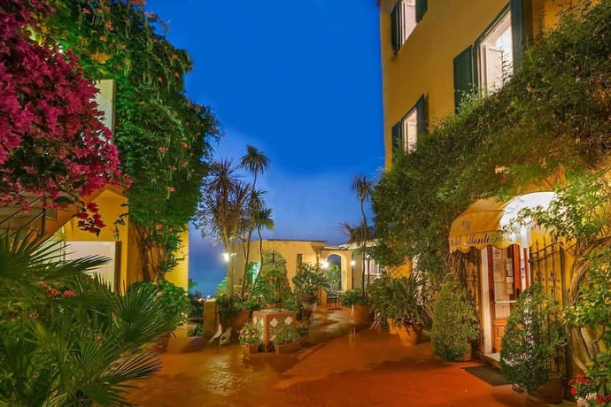 Hotel Pensione Monti, Primary image