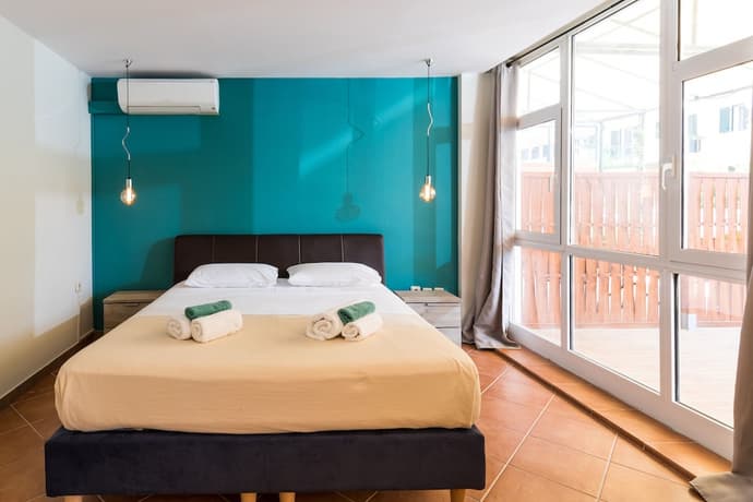 Mon-Repo Suites, Primary image