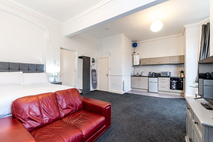 Sycamore Apartments, Primary image