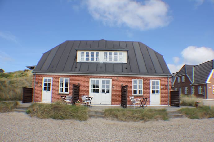 Klitgarden, Primary image