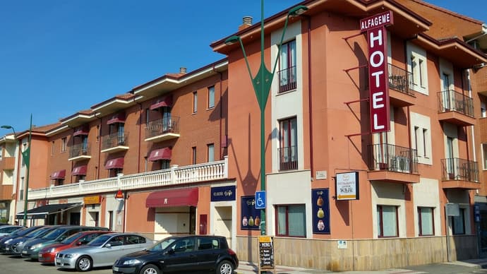 Hotel Alfageme, Primary image