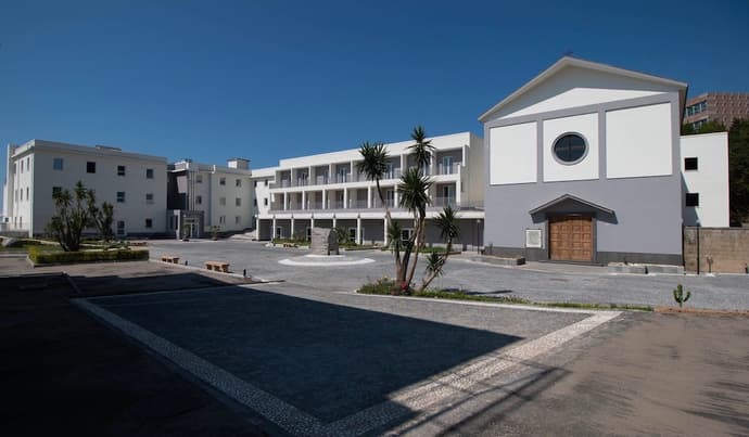 Grand Hotel Serapide, Primary image