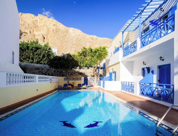 Karidis, Primary image