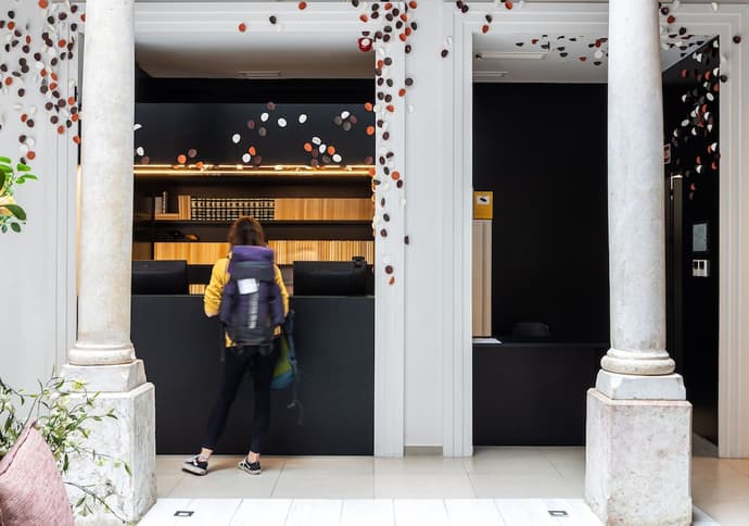 TOC Hostel Málaga, Reception