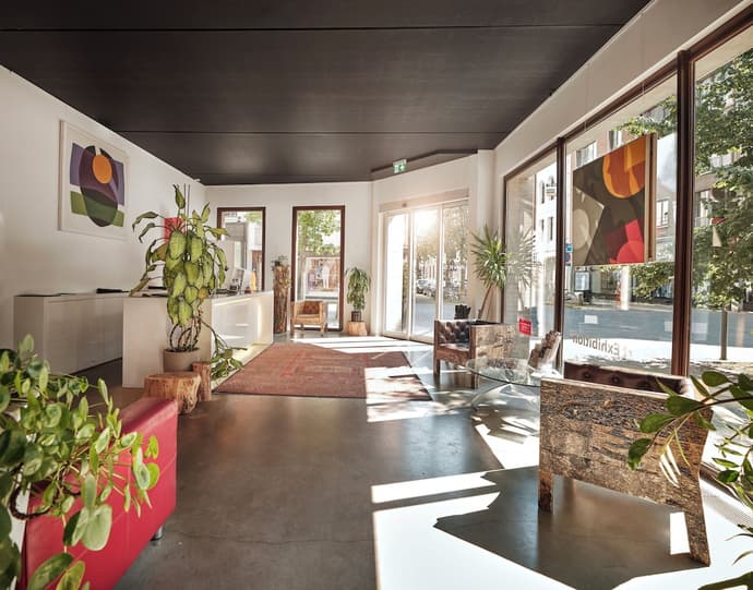 BANKS Antwerp, Primary image