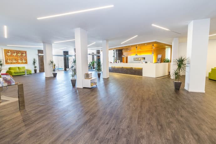 Eix Lagotel Holiday Resort, Reception