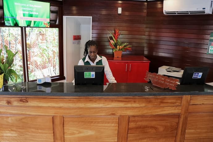 Eco Resort Inn, Reception