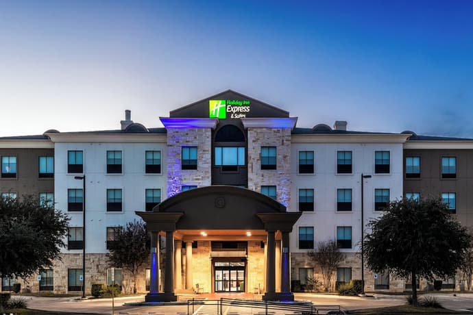Holiday Inn Express & Suites Del Rio by IHG, Primary image