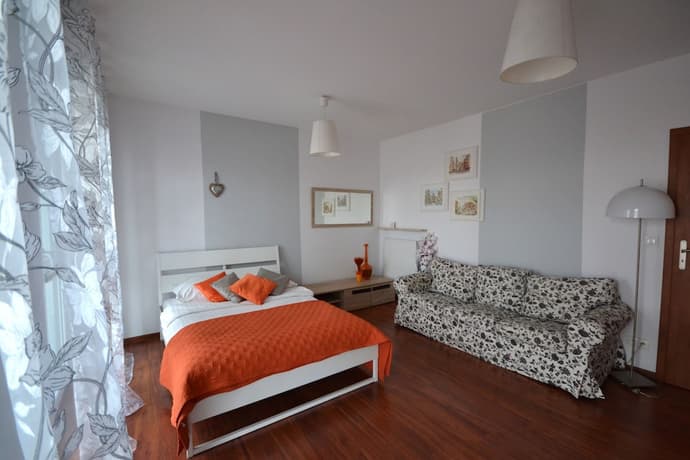 Senator Warsaw Apartments, Primary image