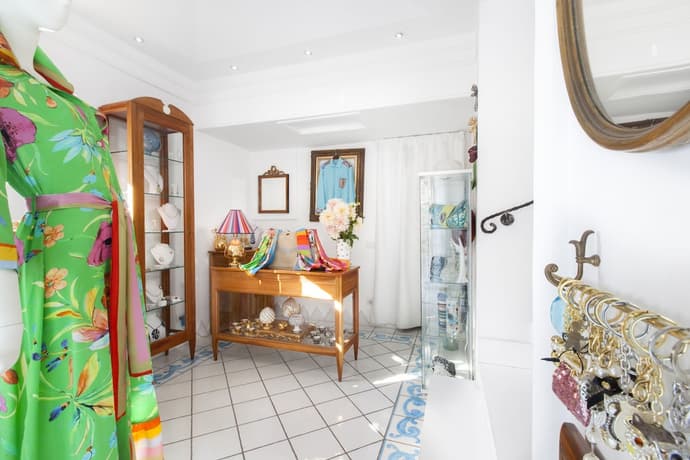 Hotel Smeraldo, Reception