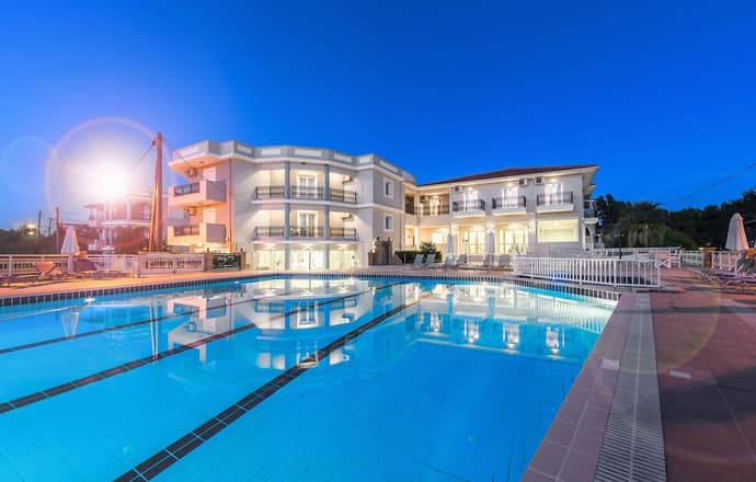 Karras Hotel, Primary image