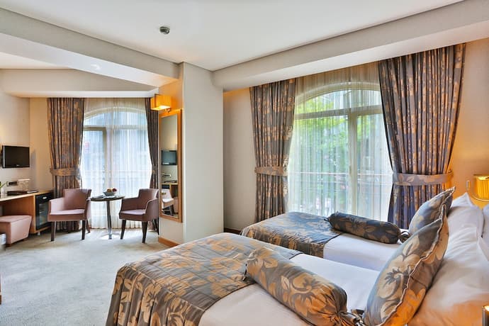 Hotel Momento - Special Class, Primary image