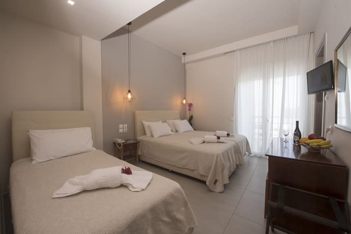 Filoxenia, Primary image