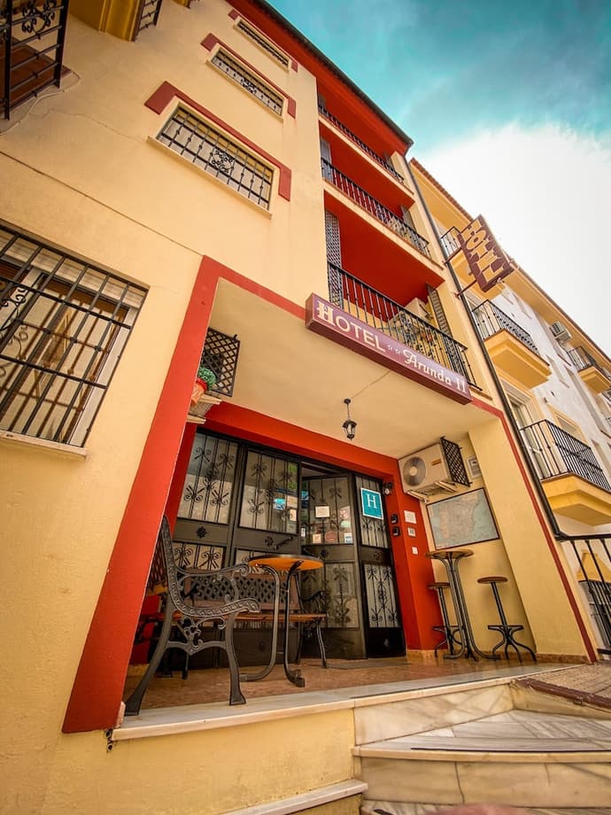 Hotel Arunda II, Primary image