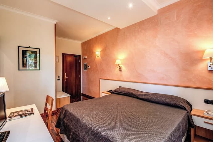 Hotel Roma Tiburtina, Primary image