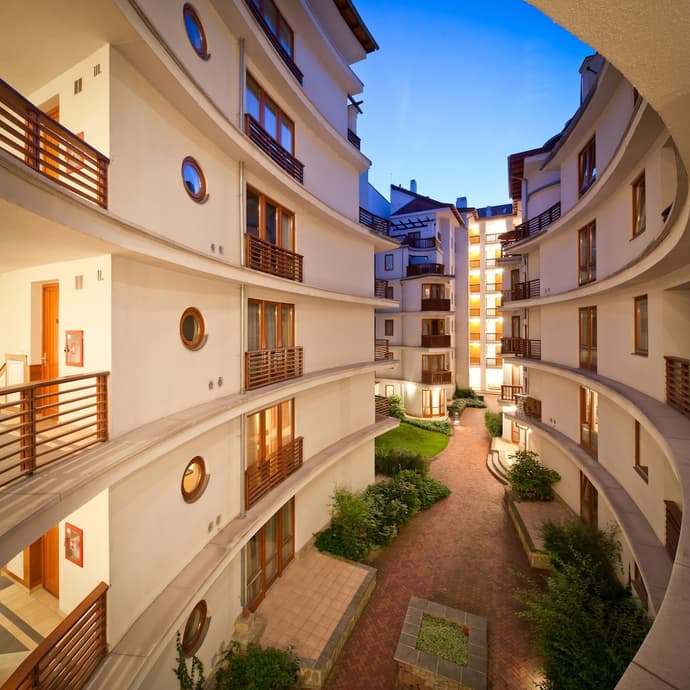 Lord Residence, Primary image