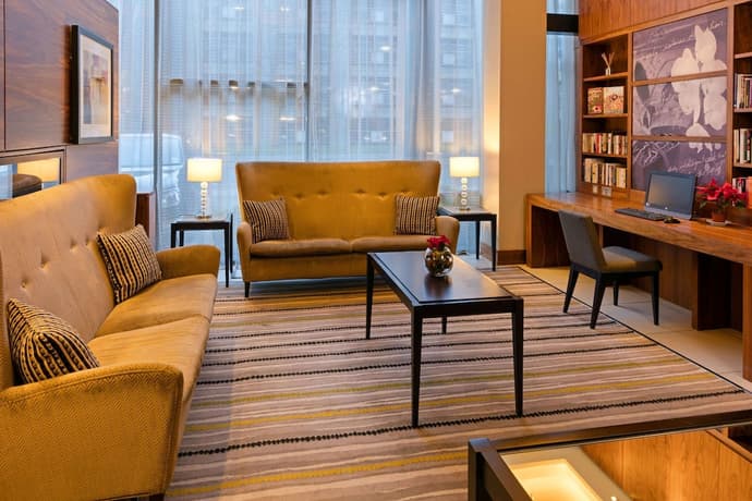 Hampton by Hilton London Croydon, Reception