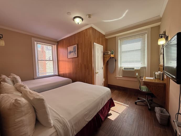 The Baron Hotel, Primary image