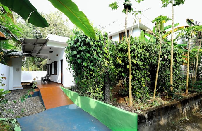 Illikkalam Lakeside Cottages, Primary image