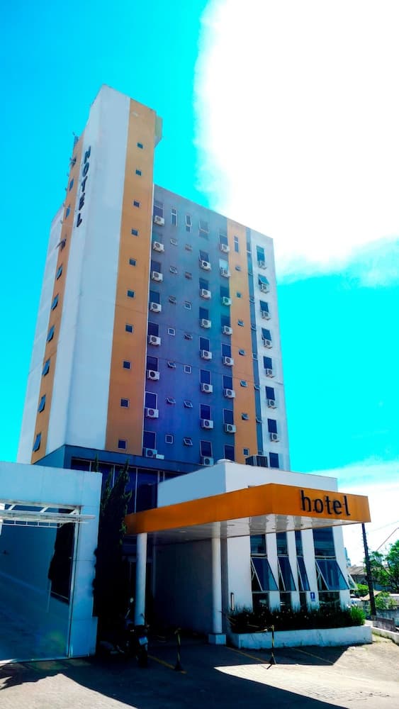 Camboriú Express, Primary image