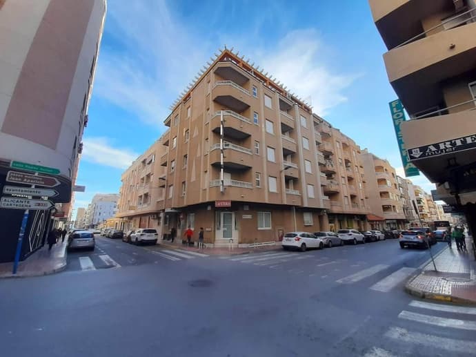 Hotel Cano, Primary image