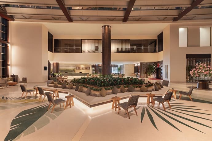 Rixos The Palm Hotel & Suites, Lobby
