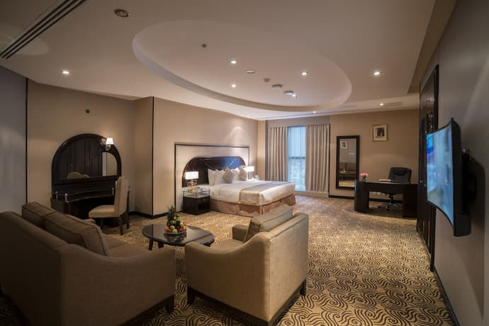 Awaliv International Hotel, Primary image