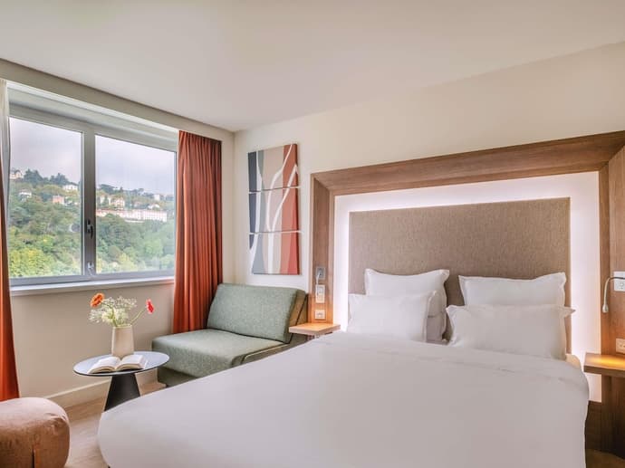 Novotel Lyon Centre Confluence Bord de Saone, Primary image