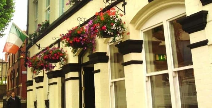 Phoenix Park Hotel, Primary image