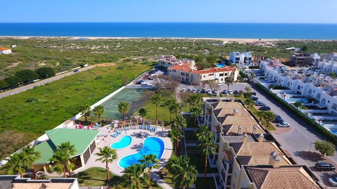Praia da Lota Resort (Hotel & Apartments), 