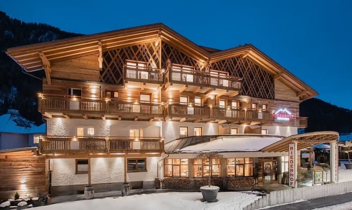 Hotel Riederhof, Primary image