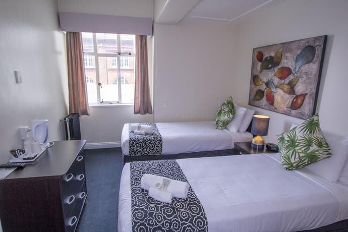 Hotel Waterloo & Backpackers, Primary image