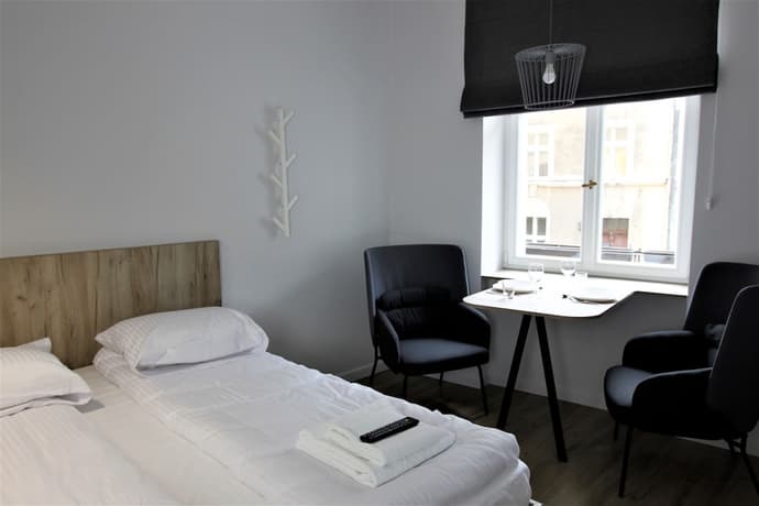 Łazienna Premier, Primary image