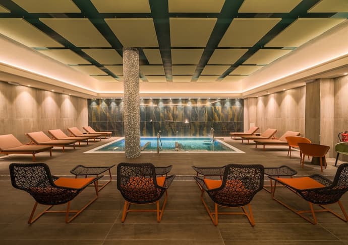 Catalonia Donosti, Primary image