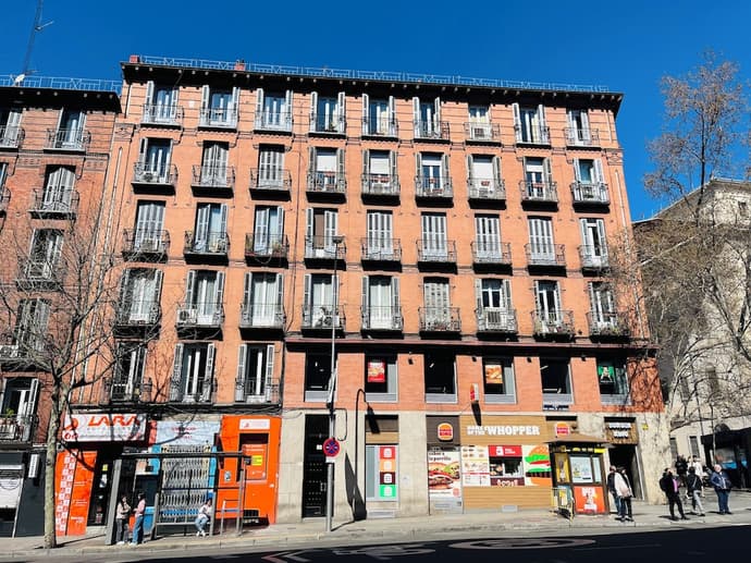 Pension Rivera, Primary image