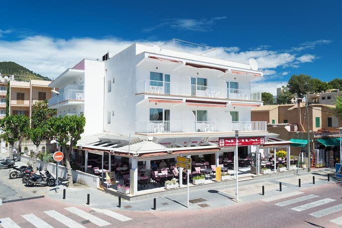 Hostal Neptuno, Primary image