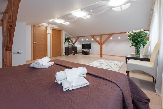 Room in B&B - Valensija - Suite for two With Balcony #1, Primary image