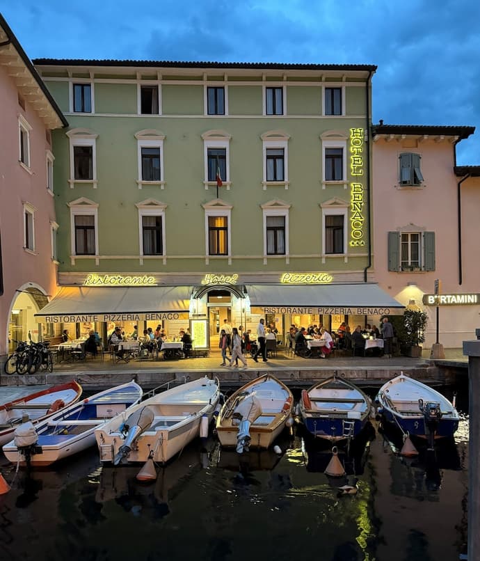 Hotel Benaco, Primary image