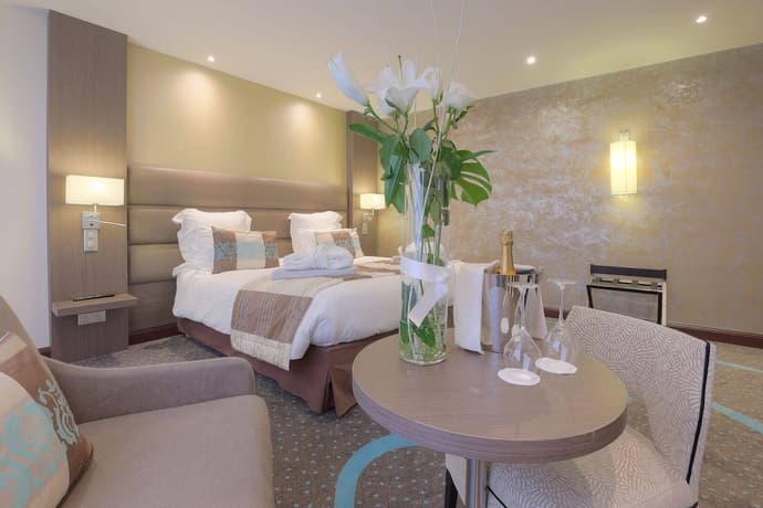 Hôtel François Premier, Primary image