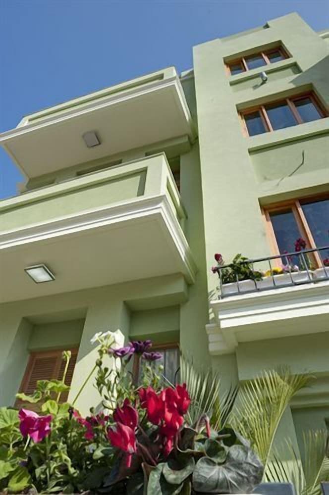 Residence Suites Hotel, Primary image