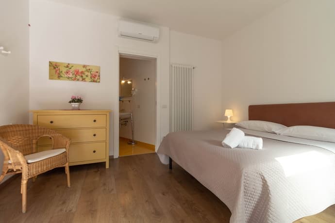 Mamma Ciccia, Primary image