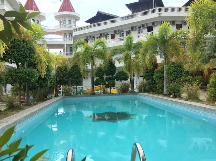 Landcons Hotel, Primary image