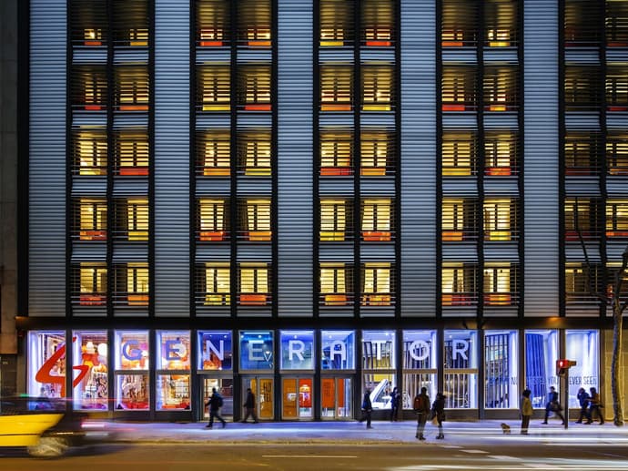 Generator Barcelona, Primary image