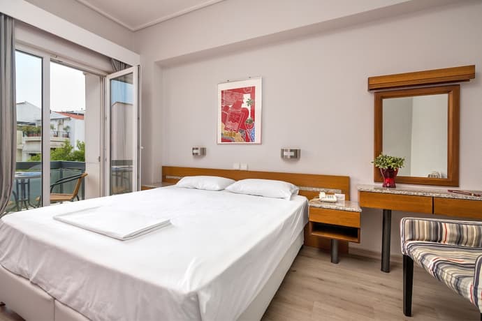 Hotel Park, Primary image