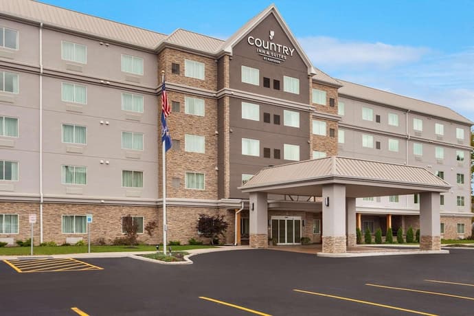 Country Inn & Suites by Radisson, Buffalo South I-90, NY, Primary image