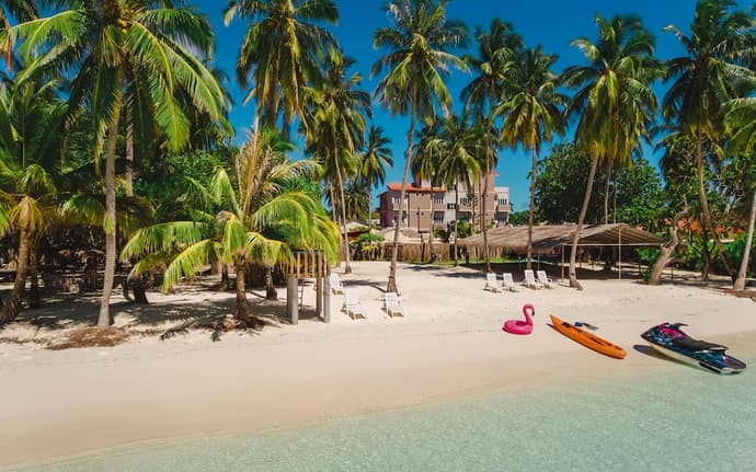 Reveries Maldives, Primary image